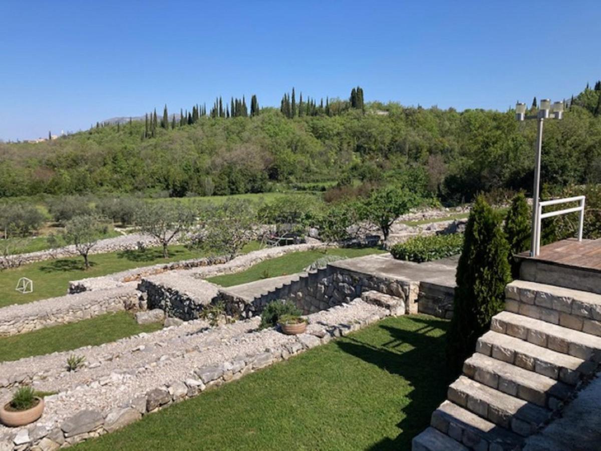 Villa Oasis Cypress Čilipi Kültér fotó