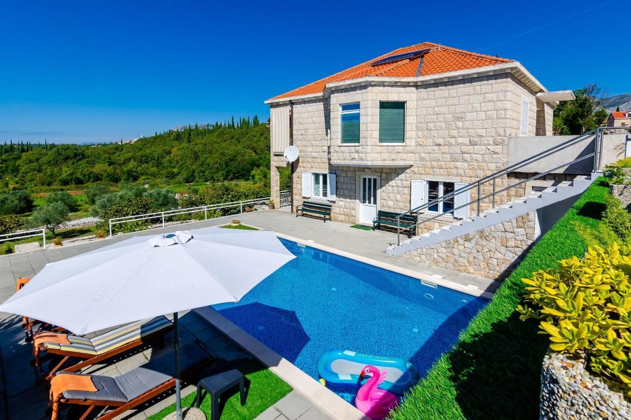 Villa Oasis Cypress Čilipi Kültér fotó