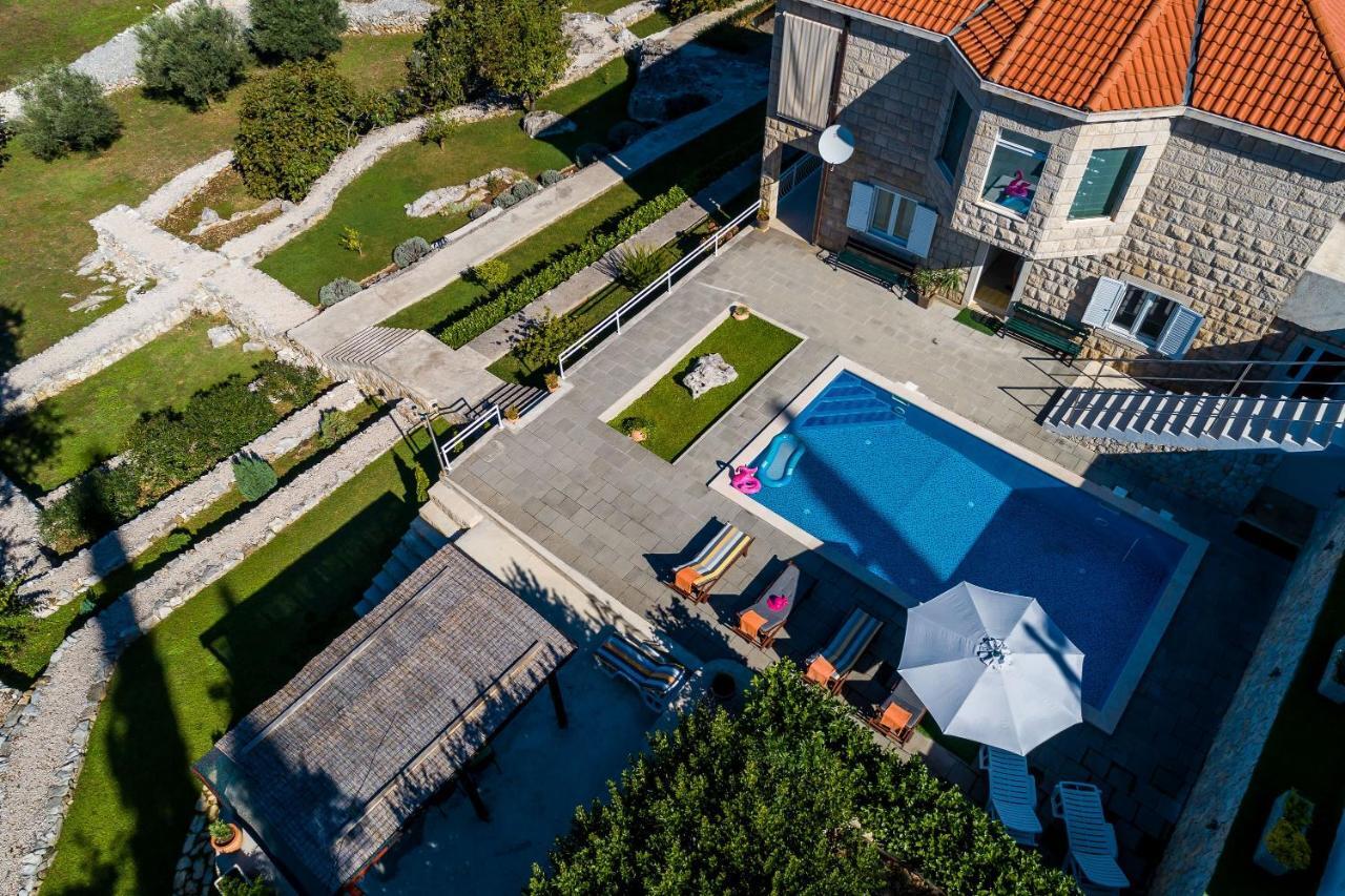 Villa Oasis Cypress Čilipi Kültér fotó